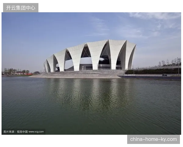 上海东方体育中心调整赛事版权流向，将直播信号切片对齐精准化商业营销目标